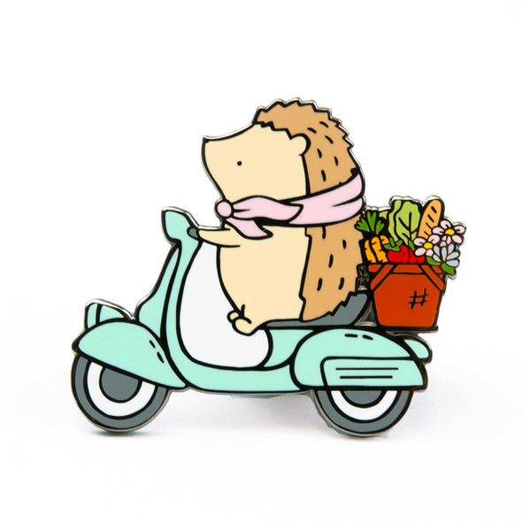 Henrietta Scooter Pin
